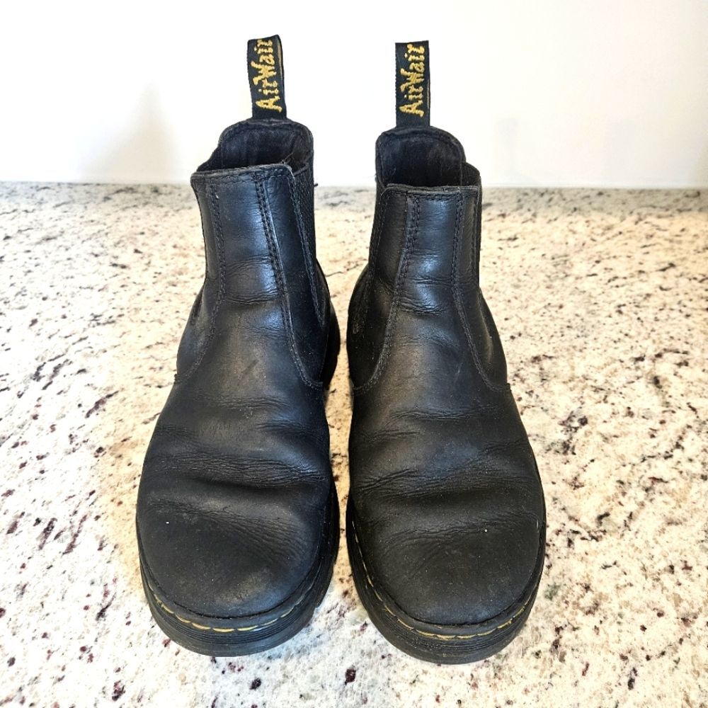 Doc Martens The Black Leather Embury Chelsea Combat Boots Unisex Size 6M 7L